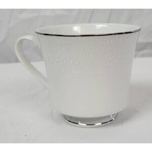 Crown Victoria Lovelace 3.25" Teacup